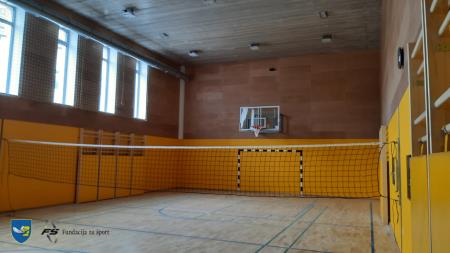 Telovadnica z drugega kota